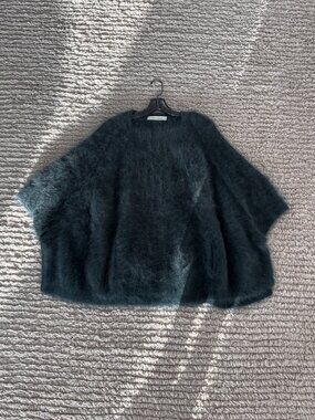 Scanlan Theodore Dark Bottle Green Angora Mohair Cape | One Size